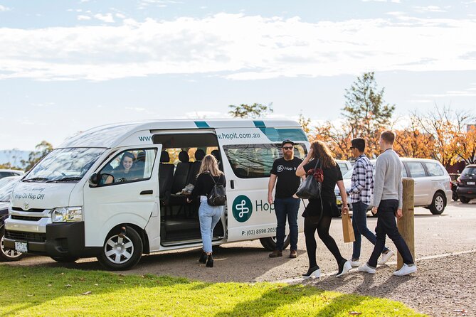 From Melbourne: Hop On Hop Off Yarra Valley - RED Route - Small-Group Experience