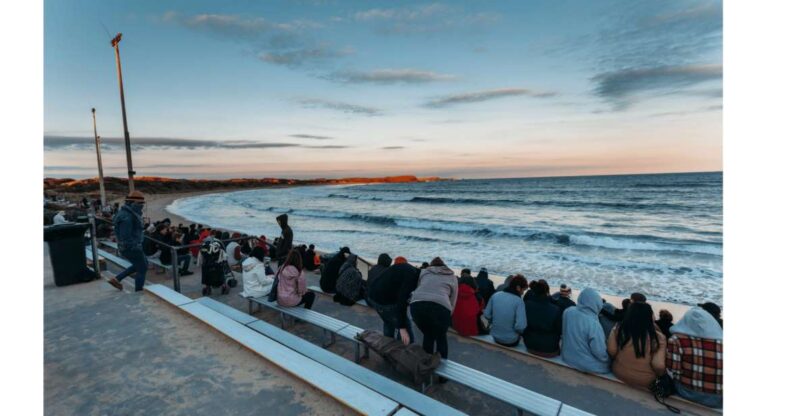 From Melbourne: Phillip Island Penguin Parade Tour (Chinese) - Viewing Conditions