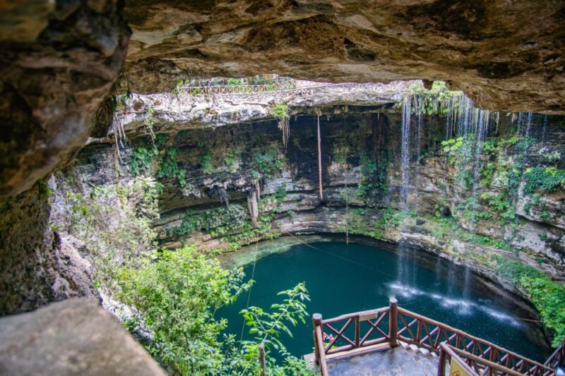 From Mérida: Chichén Itzá and Cenote Tour With Buffet Lunch - Chichén Itzá Visit