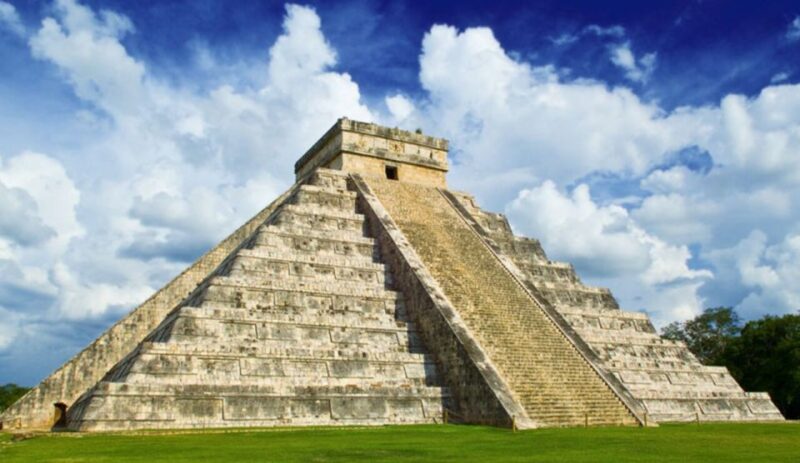 From Merida: Chichen Itza and Izamal Guided Tour - Izamal Exploration