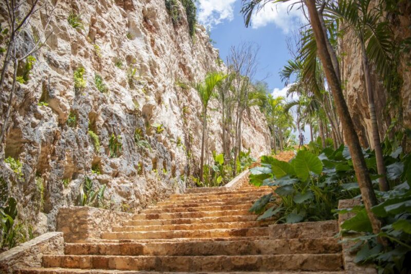 From Mérida: Sunrise at Kukulkán, Tsukán, and Izamal - Key Points