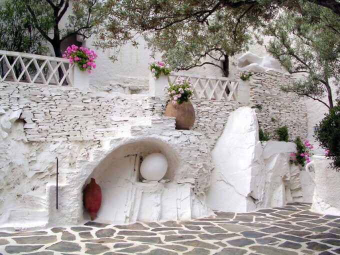 From Messina: Private Guided Day Tour of Savoca and Taormina - Frequently Asked Questions