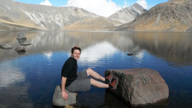From Mexico City: Full Day Volcano Crater and Lake Hike - Hiking Experience