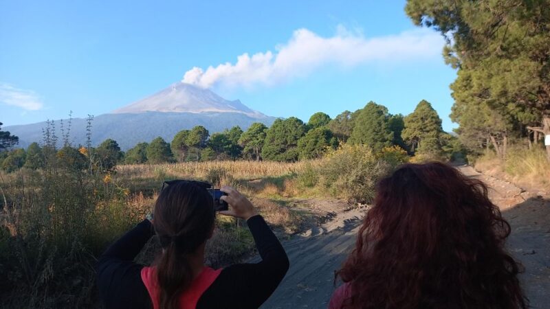 From Mexico City: Guided Volcano Hike | Level 1 - Activity and Level