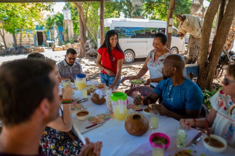 From Mexico City: Private Teotihuacan Pyramids With Lunch - Culinary Experience