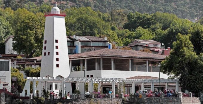 From Mexico City: Private Tour to Valle De Bravo - Enjoy Local Food and Activities