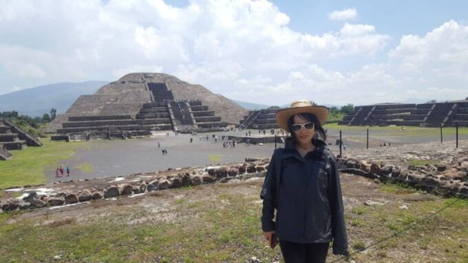 From Mexico City: Pyramids of Tula and Teotihuacan Day Tour - Included Amenities