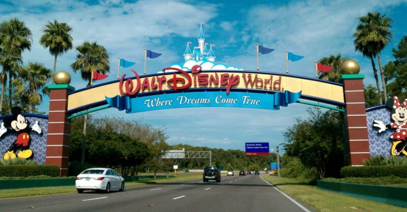 From Miami: Bus Transfer to Orlando Theme Parks - Key Points