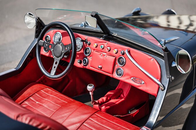 From Milan | Drive a Vintage Car on Lake Como - Customer Service Highlights