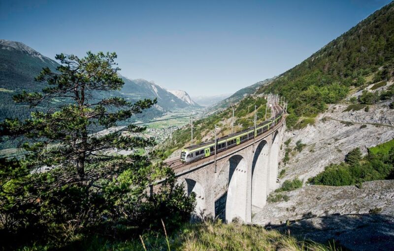 From Milan: Interlaken & Swiss Alps Day Trip - Swiss Alps Scenery