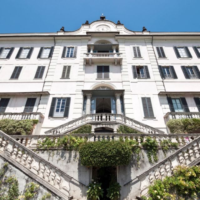 From Milan: Lakeside Villas on Lake Como With Ferries - Exploring Varennas Villas