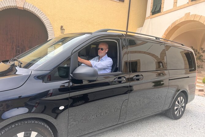 From Milan to Venice, Through the Amarone Region, Lunch & Verona - Exploring the Valpolicella Region
