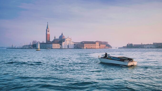 From Milan: Venice and Verona Full-Day Tour by Train - Important Information