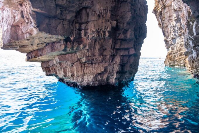 From Milna or Supetar: Magical Blue Cave Island Hopping - Discovering Stiniva Cove