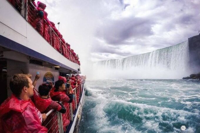 From Mississauga:Niagara Falls Day Tours With Boat and Lunch - Cancellation Policy