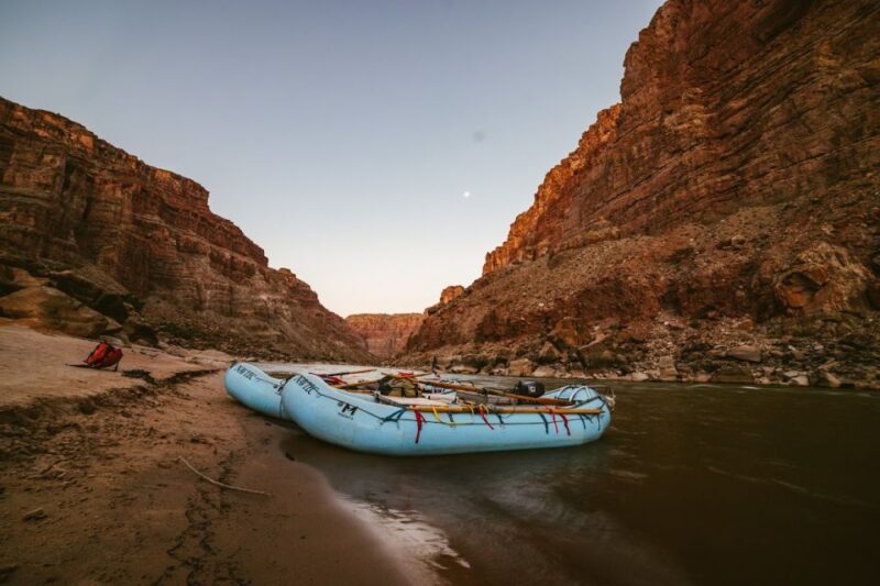 From Moab: Cataract Canyon 4-Day Guided Tour by Raft and Van - Whitewater Rafting Adventure