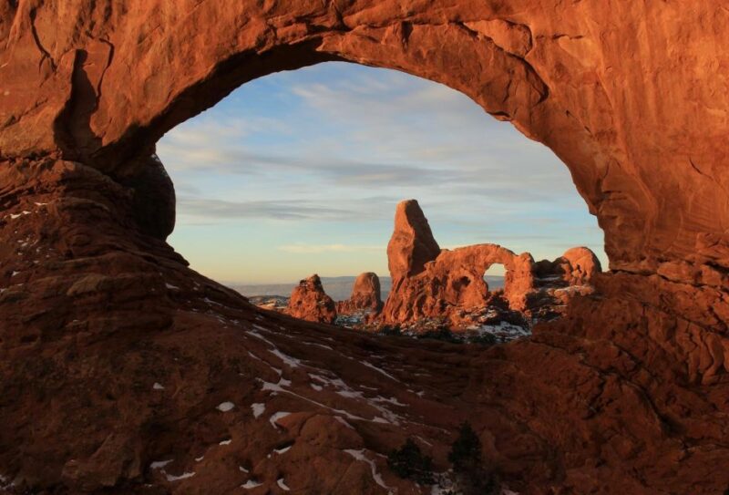 From Moab: Half-Day Arches National Park 4x4 Driving Tour - Inclusions