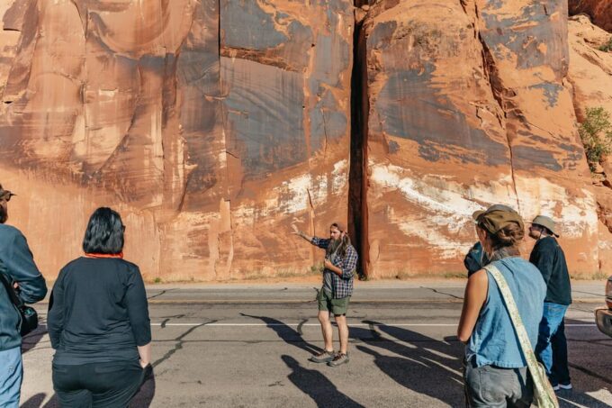 From Moab: Sky District Canyonlands National Park 4x4 Tour - Geology and Landscapes