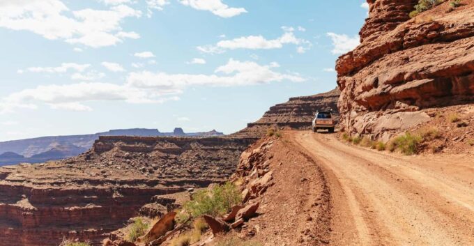 From Moab: Sky District Canyonlands National Park 4x4 Tour - Native American History