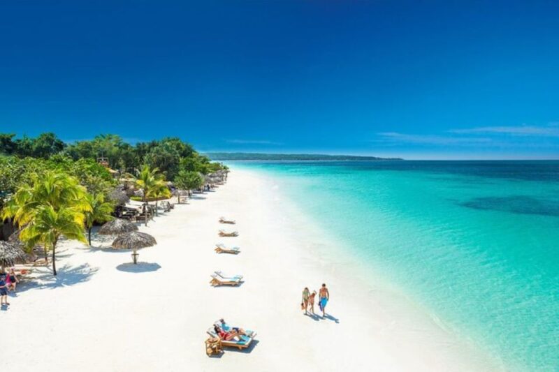 From Montego Bay: Negril Beach and Ricks Café Day Trip - Transportation and Services