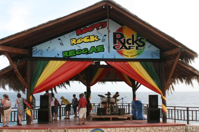 From Montego Bay: Negril Beach & Ricks Cafe Sunset Day Trip - Itinerary Highlights