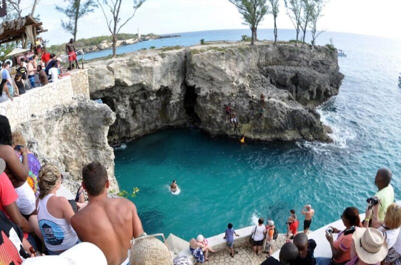 From Montego Bay: Negril Day Trip and Ricks Café Sunset - Amenities and Inclusions