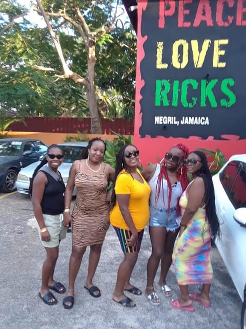 From Montego Bay: Negril Day Trip and Ricks Café Sunset - Scenic Drive to Negril