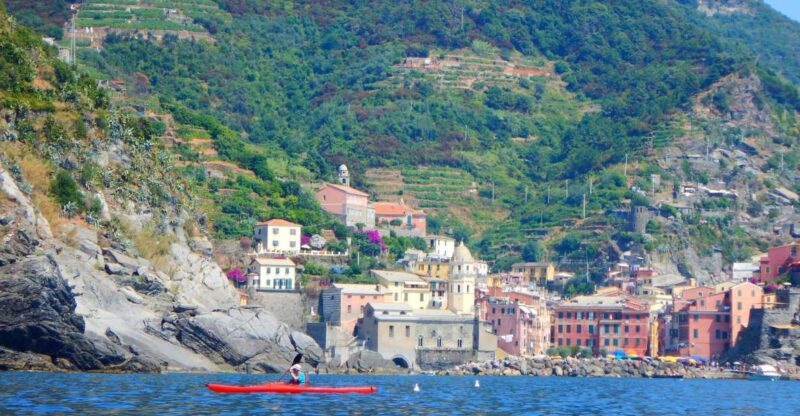 From Monterosso to Vernazza: Guided Cinque Terre Kayak Tour - Key Points