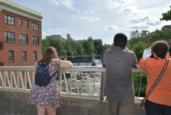 From Montreal: Eastern Townships Region Day Trip - Exploring Picturesque Towns