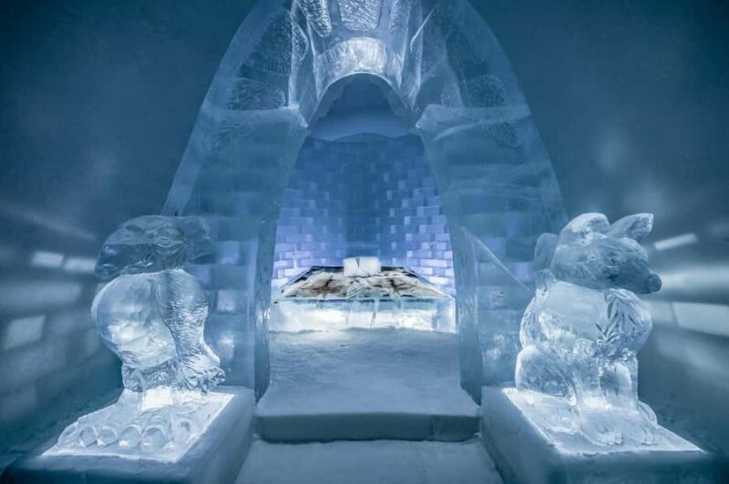 From Montreal: Quebec City Day Trip with Ice Hotel Entry - Starting Point and Transportation