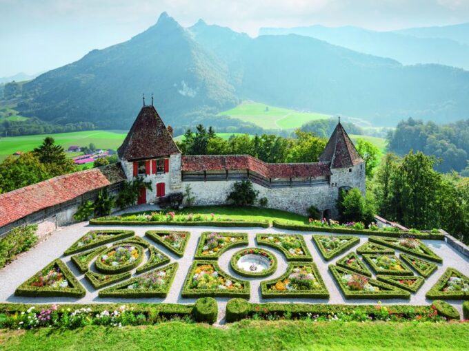 From Montreux: Gruyères City, Cheese & Chocolate Day Tour - Fresh Unpasteurized Milk
