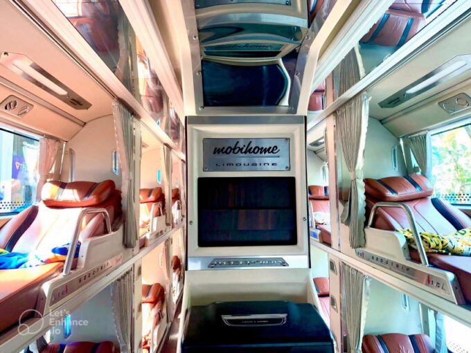 From Mui Ne: Sleeper Bus to Ho Chi Minh City With Bed and Water - Bathroom Facilities