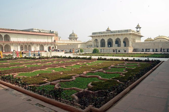 From Mumbai: 2-Days Taj Mahal Sunrise Tour With Flight & Hotel - Pricing and Booking