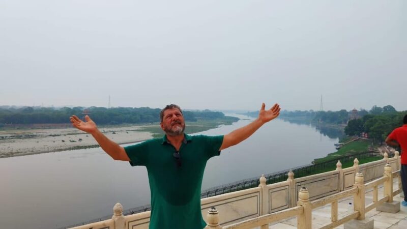 From Mumbai - Private Guided One Day Taj Mahal Tour - Important Information