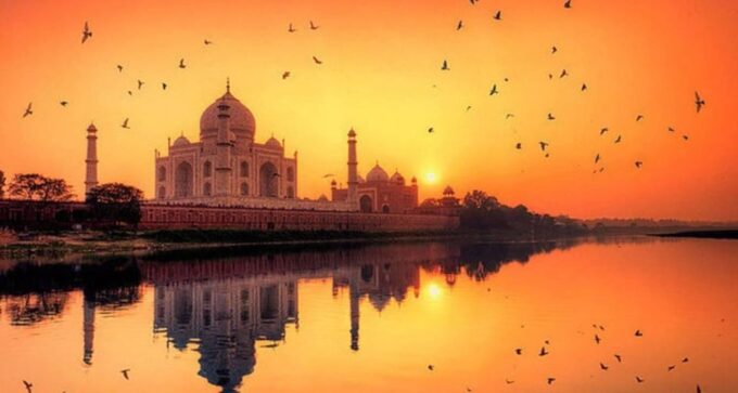 From Mumbai: Taj Mahal - Agra Tour With Entrance and Lunch - Additional Notes