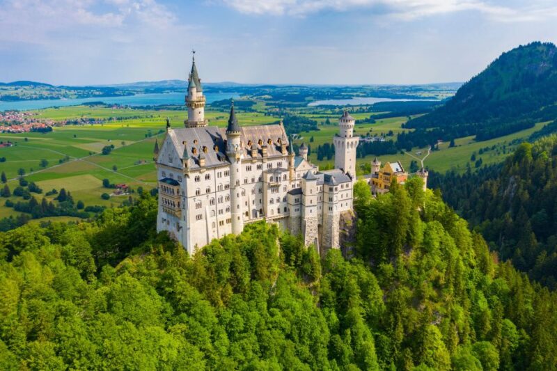 From Munich: Private Day Trip to Neuschwanstein Castle - Key Points