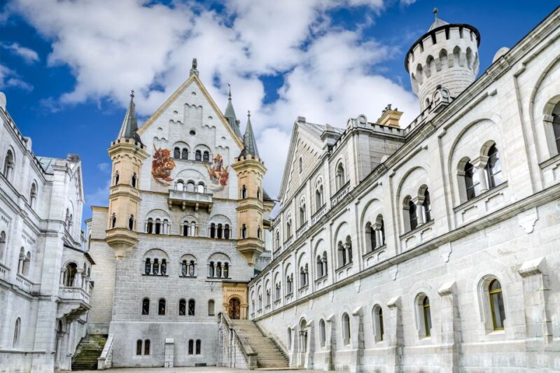 From Munich: Trip to Neuschwanstein & Linderhof - Key Points