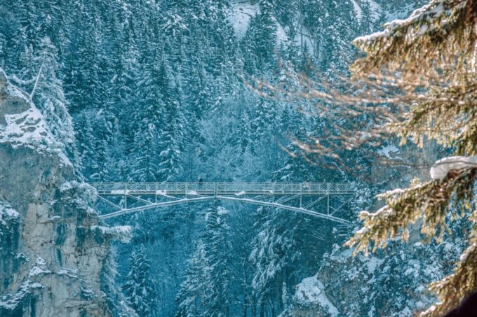 From Munich: Trip to Neuschwanstein & Linderhof - Seasonal Considerations