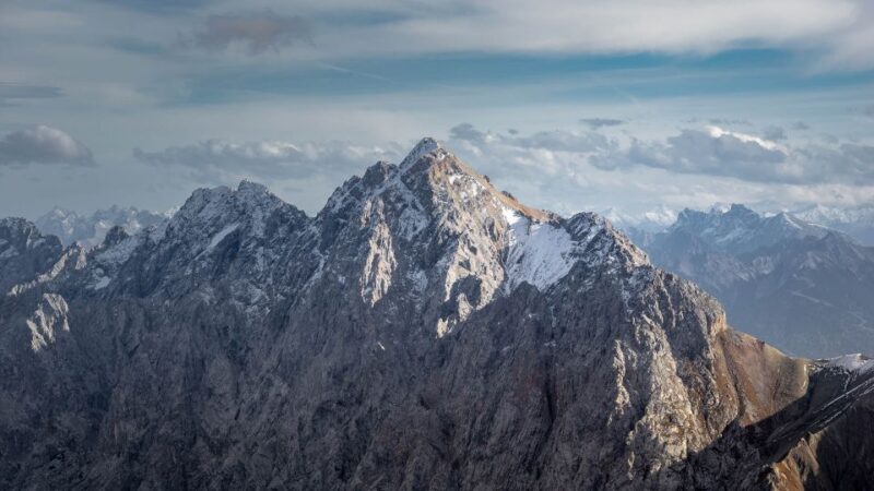 From Munich: Zugspitze Mountain Van Tour - Tour Description