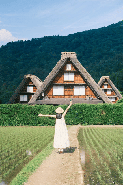From Nagoya: Hida Takayama and Shirakawago UNESCO Day Trip - Discovering Shirakawa-go