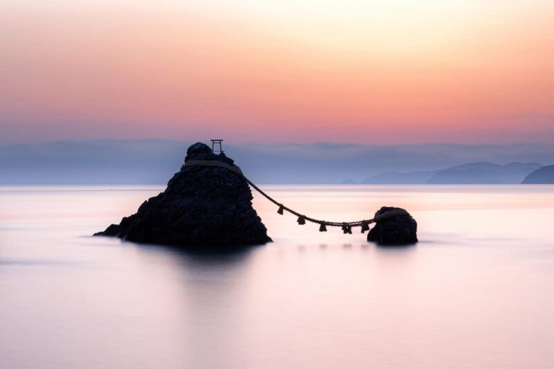 From Nagoya: Ise's Sacred Shrines and Captivating Coastlines - Okage Yokocho Exploration