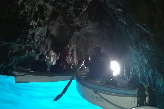 From Naples: Full-Day Capri Island and Blue Grotto Tour - Dining Experiences and Meal Options
