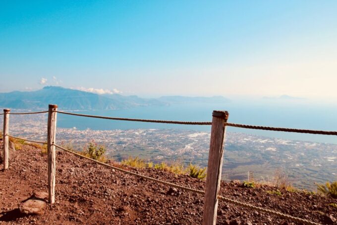 From Naples: Pompeii and Vesuvius Guided Day Trip With Lunch - Customer Ratings and Feedback