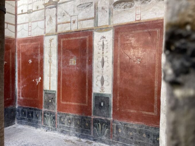From Naples: Pompeii Guided Tour With Skip-The-Line Tickets - Inclusions and Exclusions