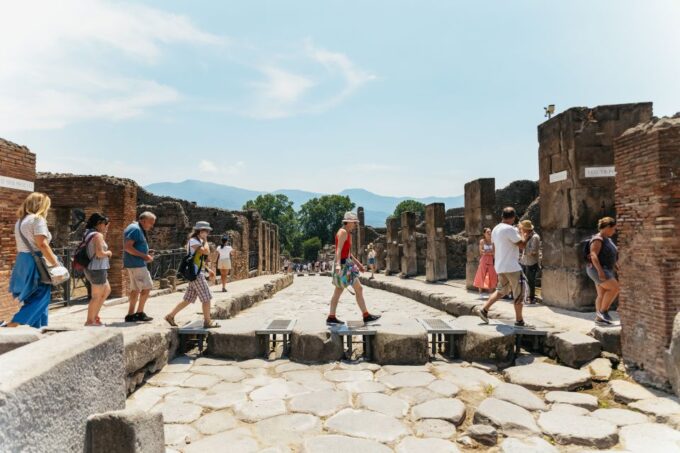 From Naples: Pompeii Ruins & Mount Vesuvius Day Tour - Customer Reviews