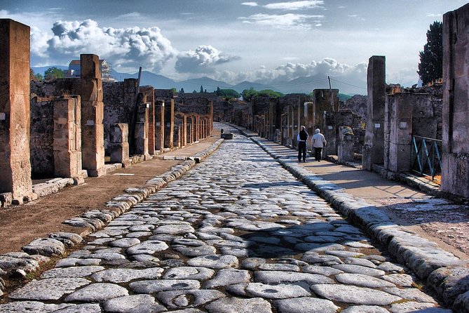 From Naples: Pompeii Shared Tour With Guide and Tickets Included - Tour Details