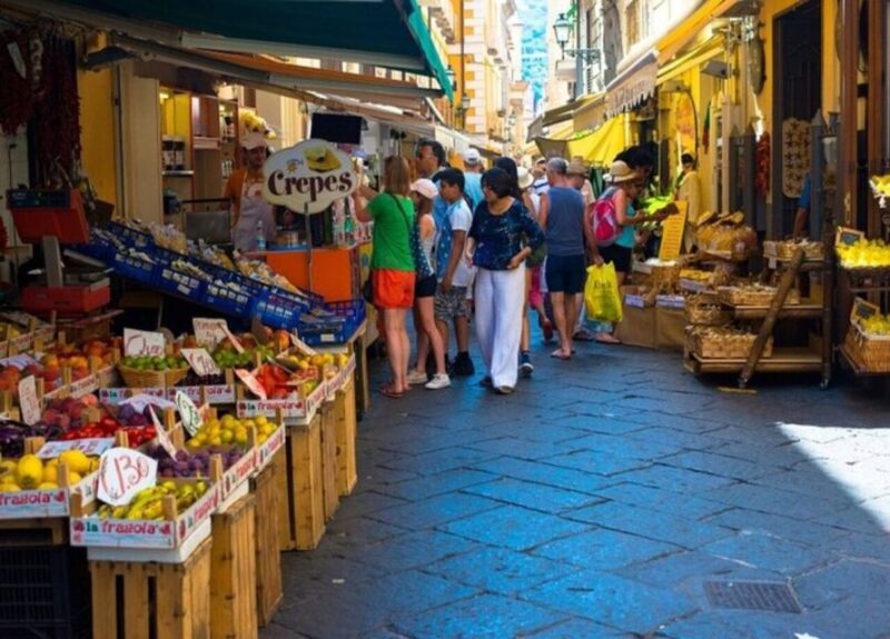 From Naples: Pompeii & Sorrento With Lunch - Pompeii Exploration