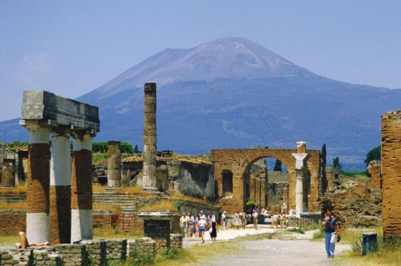 From Naples: Private Tour to Pompeii, Sorrento and Amalfi - Itinerary Highlights