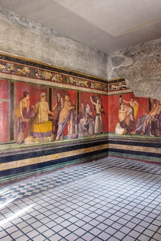 From Naples: Private Tour to Pompeii, Sorrento, and Positano - Explore Pompeiis Ruins