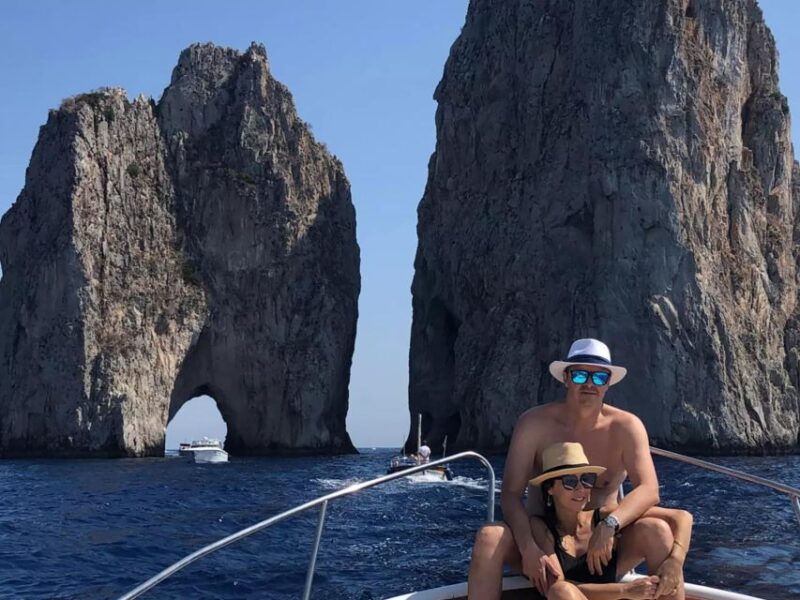 From Napoli to Capri: a Historical Journey Through Italy - Key Points
